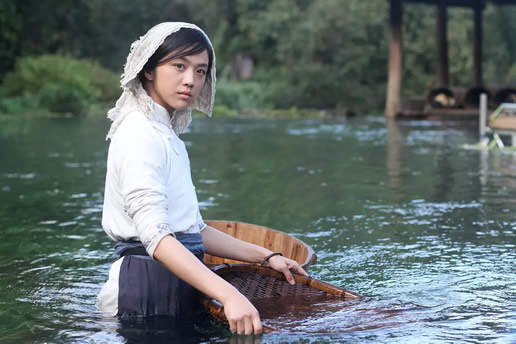 ��Ψ���ݵĵ�Ӱ����Щ��